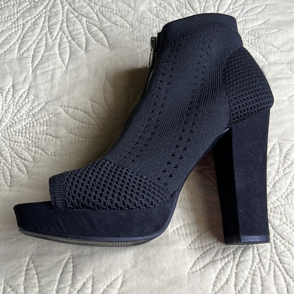High heel open toe booties, front zipper. Black stretchy fabric with details. - Picture 4 of 4